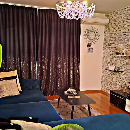 Aria Lux Apartment